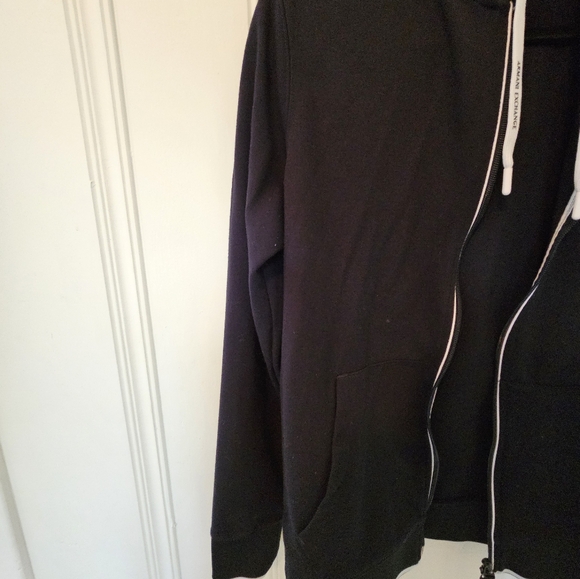 Used Medium Men's Black Armani Exchange Zip-Up Hoodie - Picture 5 of 14